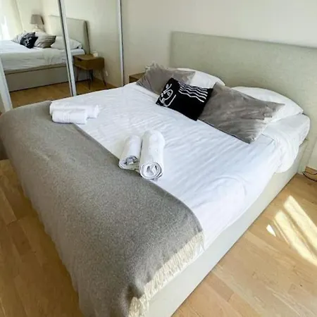 Pompidou - 2 Avec Piscine, Parking, Tennis, Juan דירה