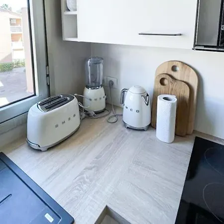 Pompidou - 2 Avec Piscine, Parking, Tennis, Juan דירה ואלאוריס